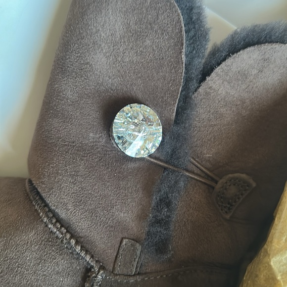 UGG Bailey Button Bling Boots size 8 - Picture 2 of 8